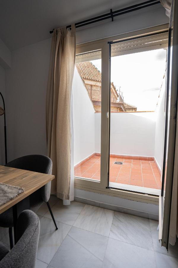 Stay U-Nique Apartments Plaza Constitucion Malaga Bagian luar foto