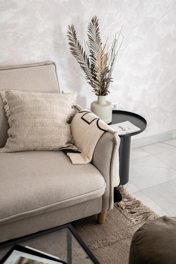 Stay U-Nique Apartments Plaza Constitucion Malaga Bagian luar foto