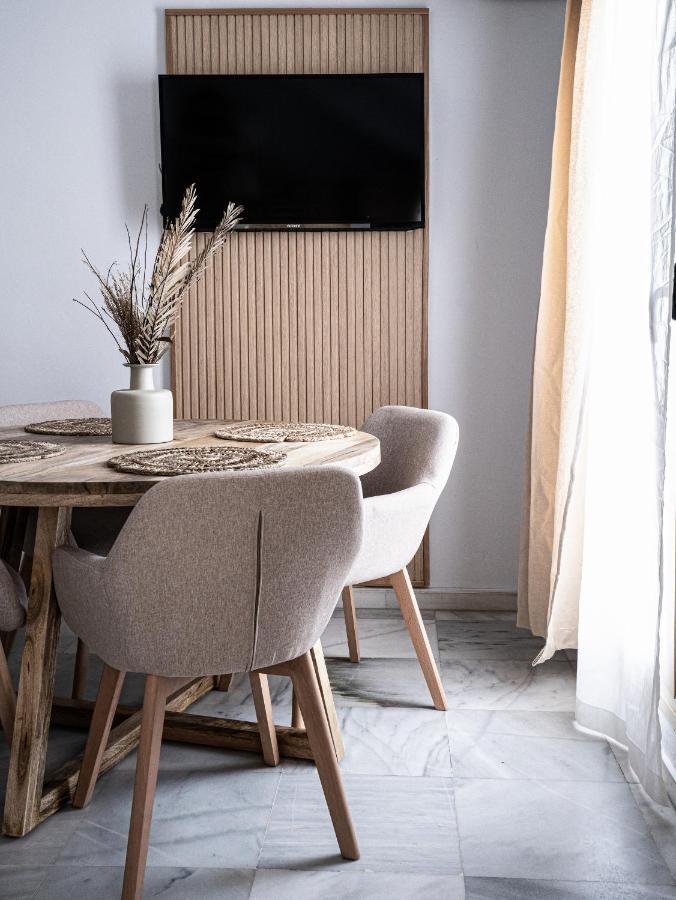 Stay U-Nique Apartments Plaza Constitucion Malaga Bagian luar foto