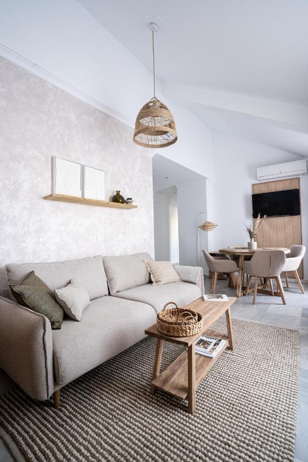 Stay U-Nique Apartments Plaza Constitucion Malaga Bagian luar foto