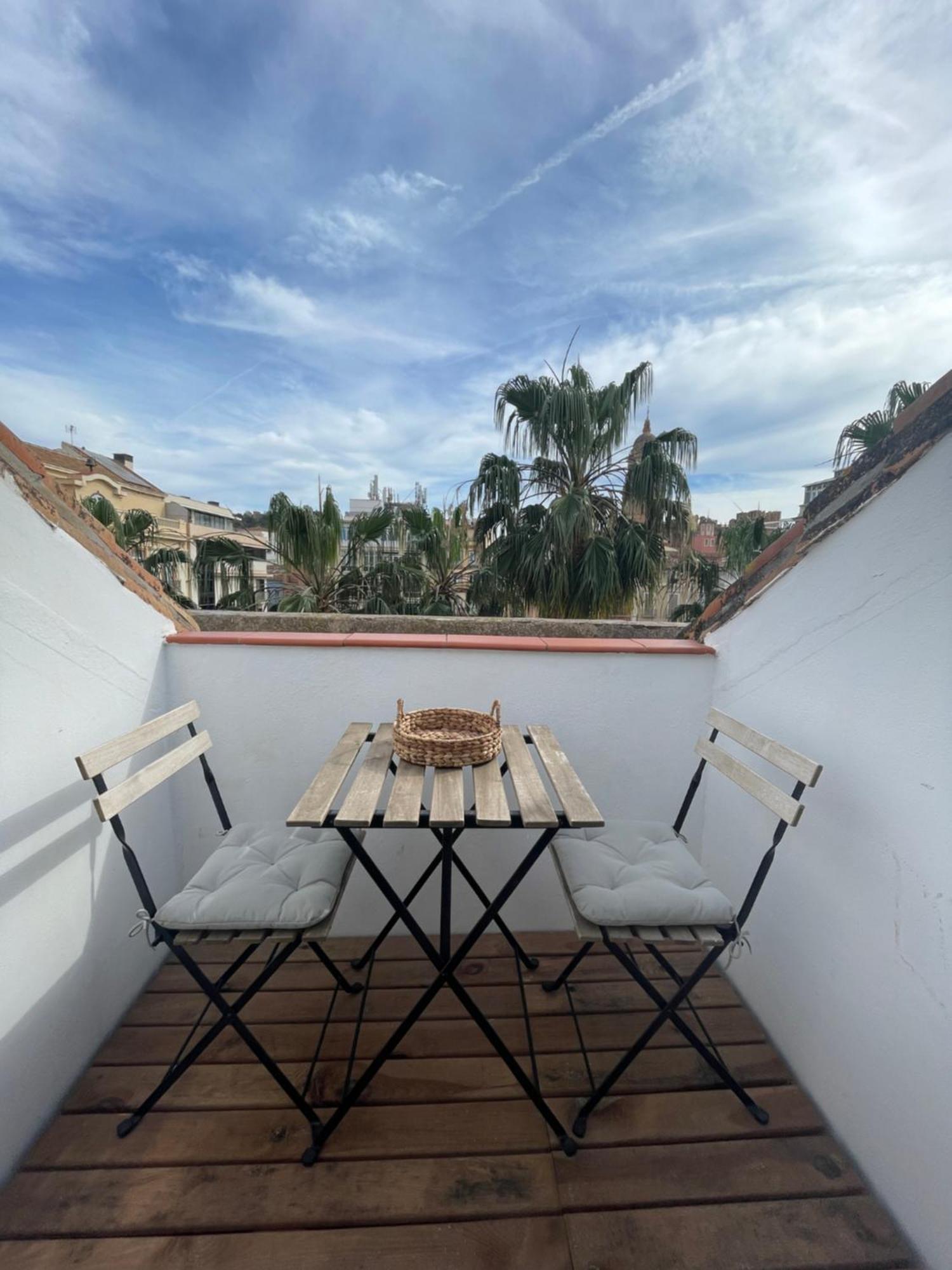 Stay U-Nique Apartments Plaza Constitucion Malaga Bagian luar foto